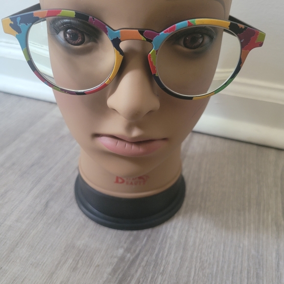 🎉Paint It🎉 - Picture 3 of 5